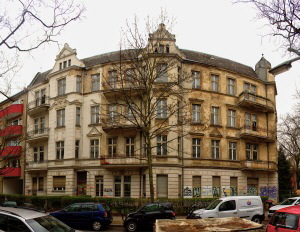 Leer stehendes Wohnaus in Berlin-Friedenau