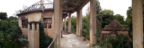 Erich-Steinfurth-Heim: Brcke zwischen 2 Gebuden