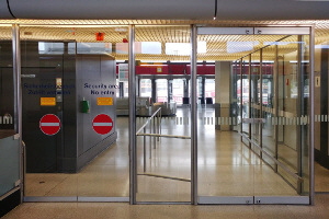 Flughafen_Tegel_TXL_Aug2021_020_klein