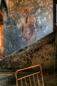 modernes Graffiti im Alpenhaus