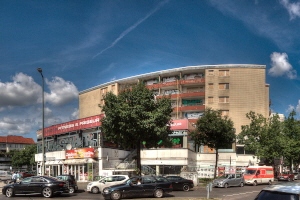 Lost Place am Adenauerplatz: Jason's Fitness & Friseur