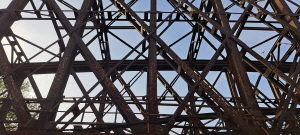 Rostendes Tragwerk der alten Liesenbrcke (Berlin)