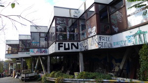 Verwaltungstrakt der RadarstationTeufelsberg