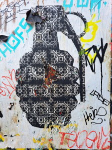 Graffite-Art auf der Radarstation Teufelsberg: Handgranate