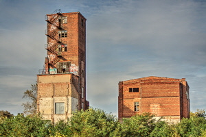 Versuchturm fr Flakleitanlagen